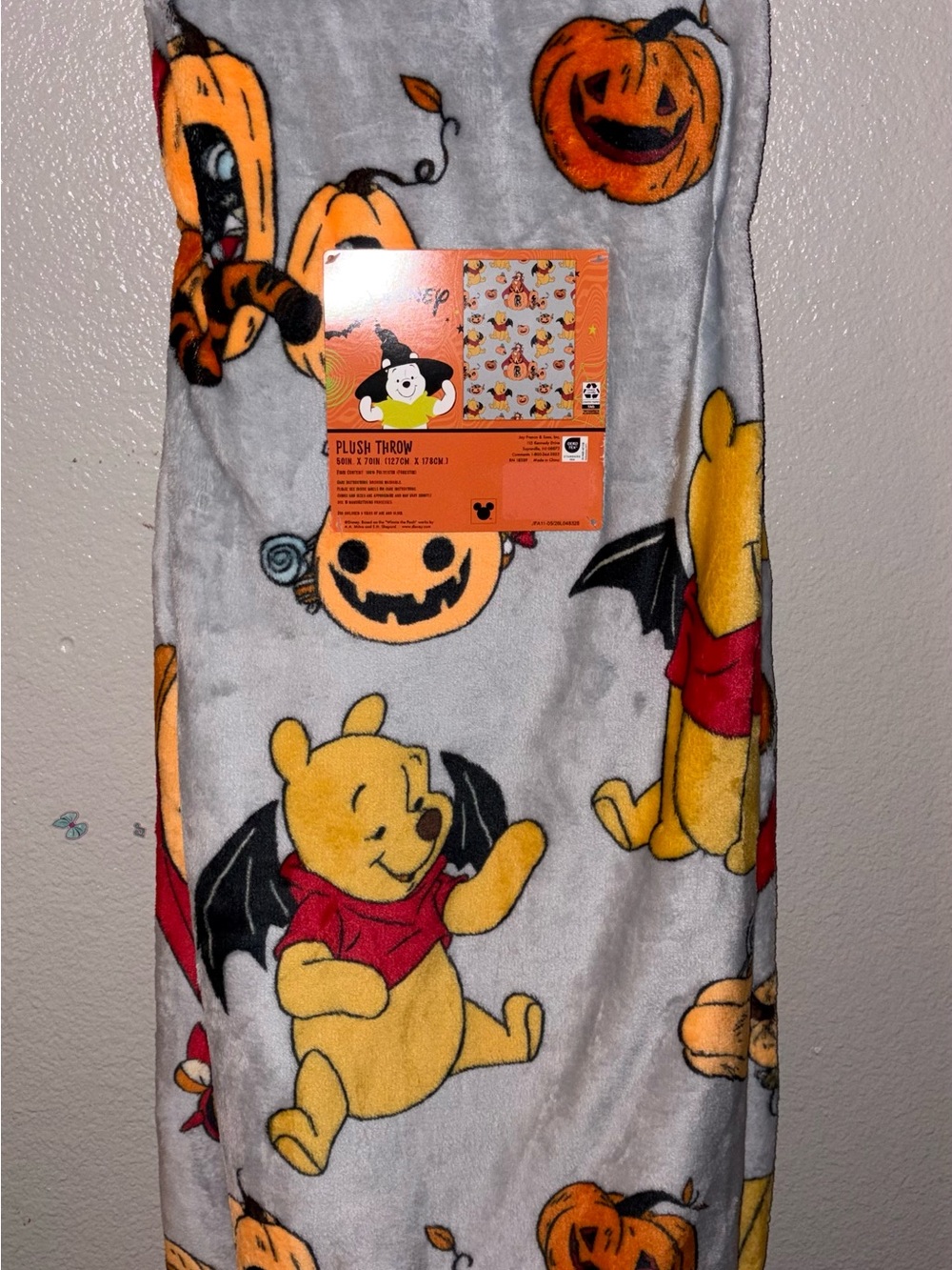 Disney Gray & Orange Winnie the Pooh Halloween Plush Throw
